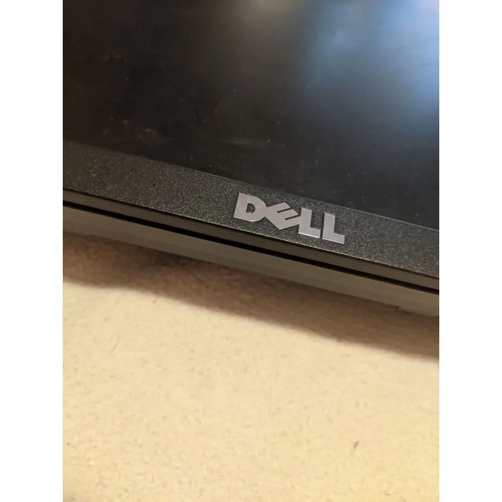 Dell E2211Hc 21.5